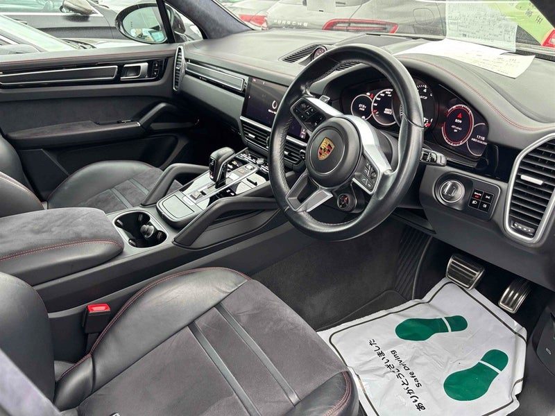 2020 Porsche Cayenne GTS 4.0 V8 Turbo New Model, photo 3