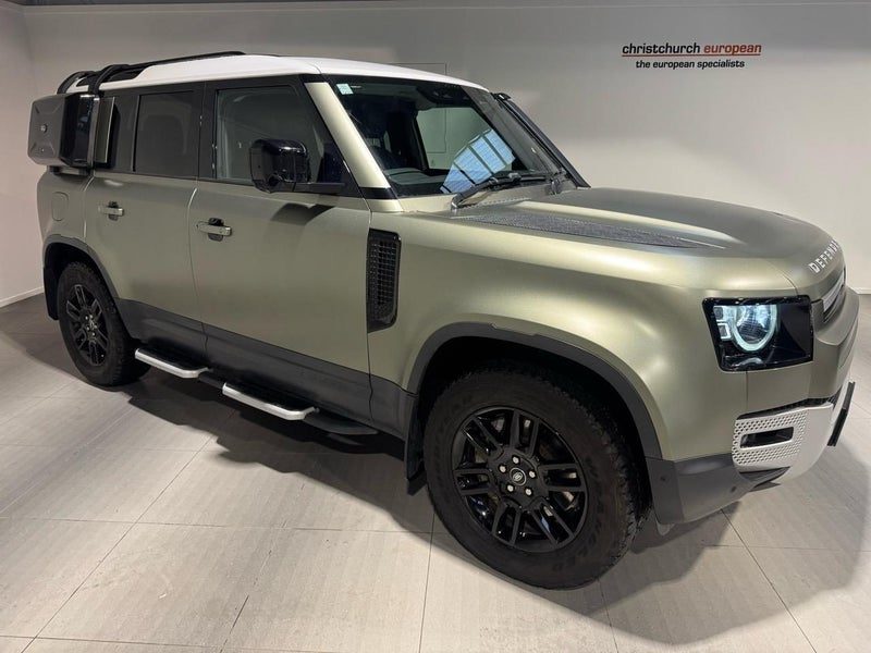 2021 Land Rover Defender 110 D 300 SE