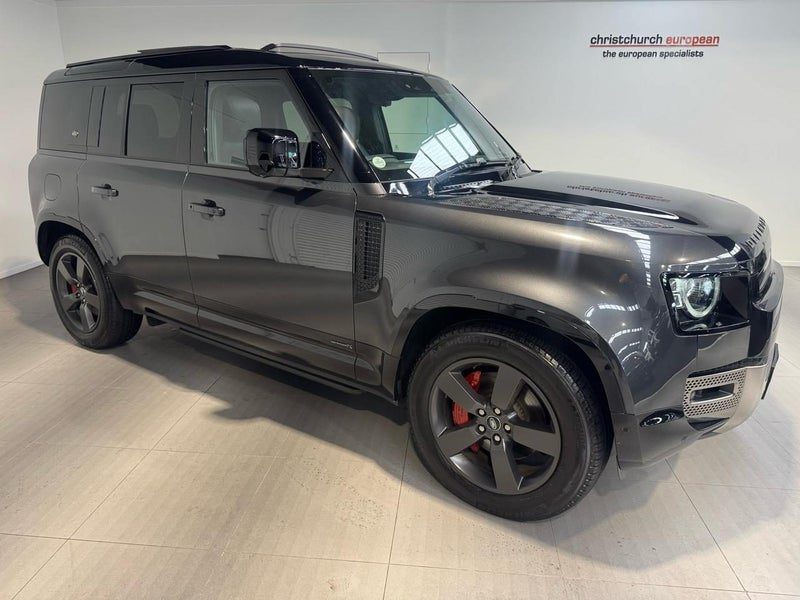 2023 Land Rover Defender 110 D300 HSE X-Dynamic