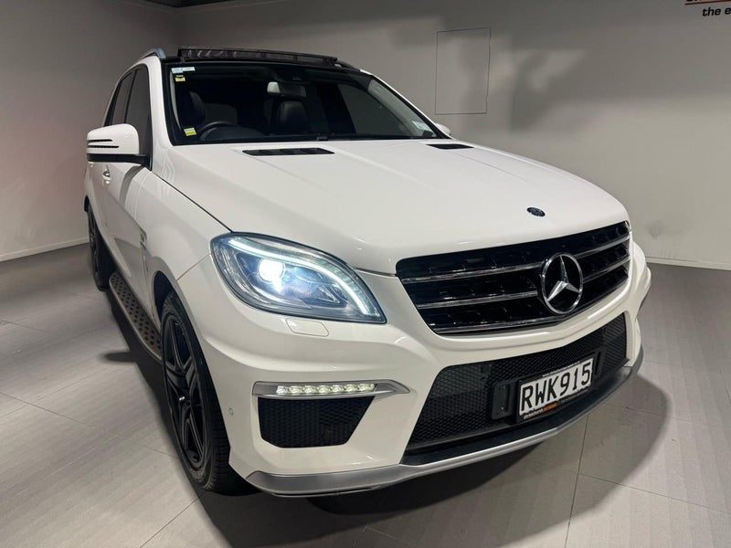 2014 Mercedes-Benz ML 63 AMG 5.5 V8 Bi-Turbo, photo 2