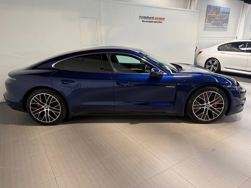 2021 Porsche Taycan 4S Sport Chrono Package, photo 2