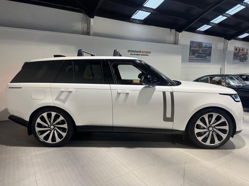 2023 Land Rover Range Rover D350 HSE Latest Model, photo 3