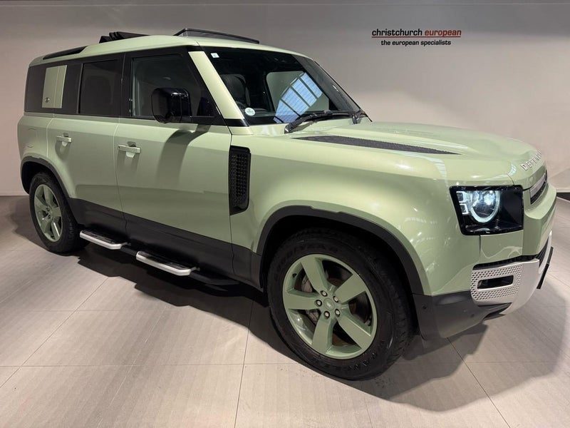 2023 Land Rover Defender D300