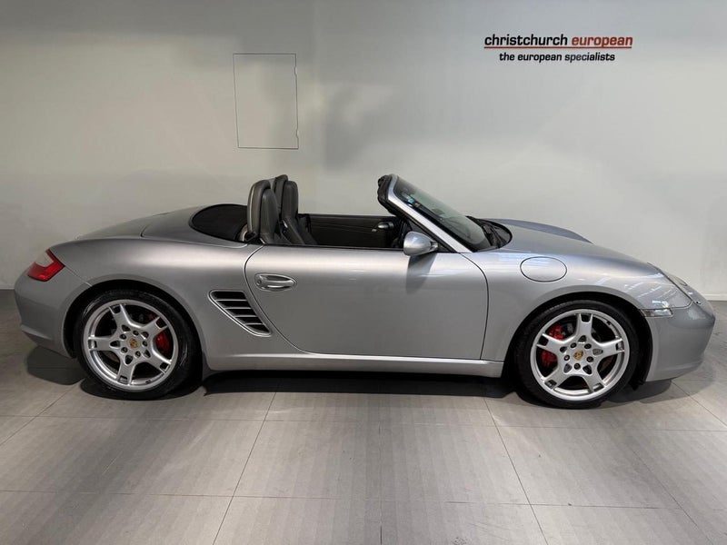 2005 Porsche Boxster 987 S Convertible, photo 2