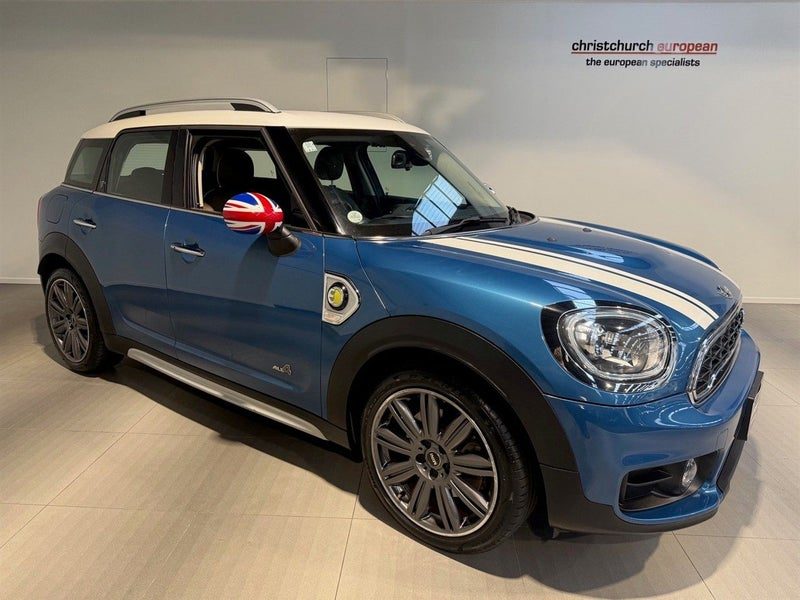 2017 MINI Cooper S E-PHEV ALL4 Hybrid Crossover