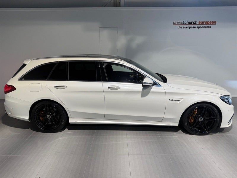 2015 Mercedes-Benz C 63 4.0 V8T Bi-Turbo Wagon, photo 3