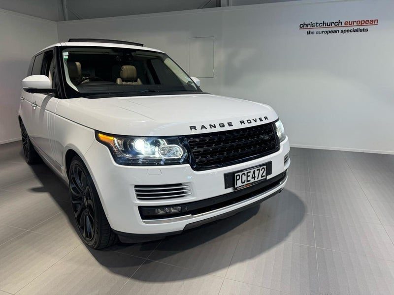 2014 Land Rover Range Rover Vogue, photo 2