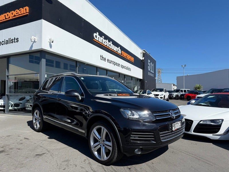 2012 Volkswagen Touareg V6 Hybrid 4Motion 4WD, main photo