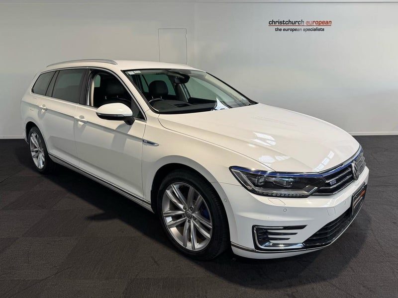 2016 Volkswagen Passat GTE Plug in Hybrid Wagon