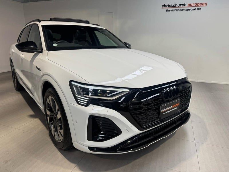 2024 Audi Q8 E-Tron 55 S-Line Quattro, photo 2