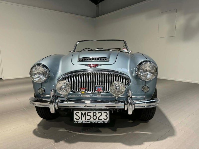 1962 Austin Healey 3000 BJ7 Mk2 Roadster, photo 2
