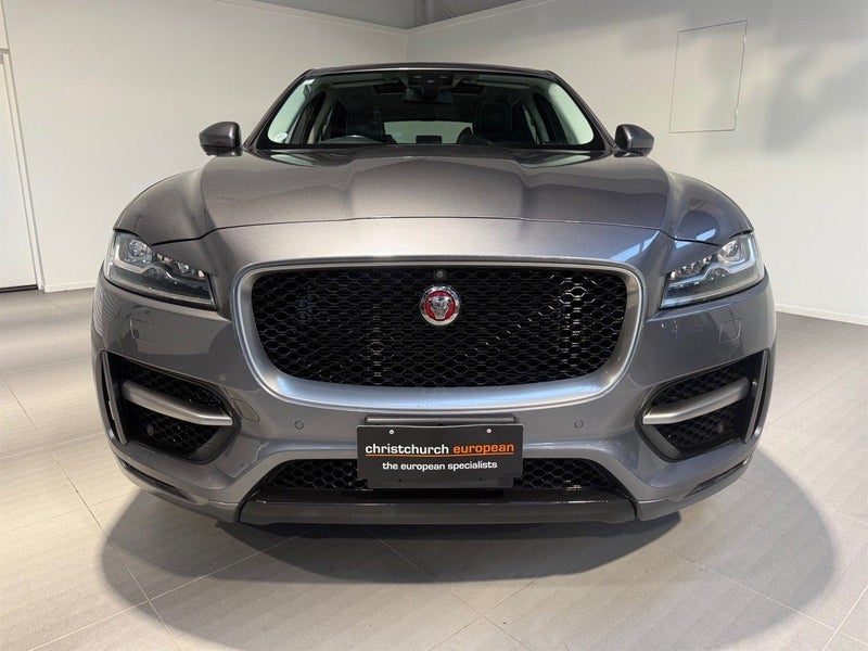 2017 Jaguar F-PACE 2.0d Diesel R Sport 4WD, photo 2