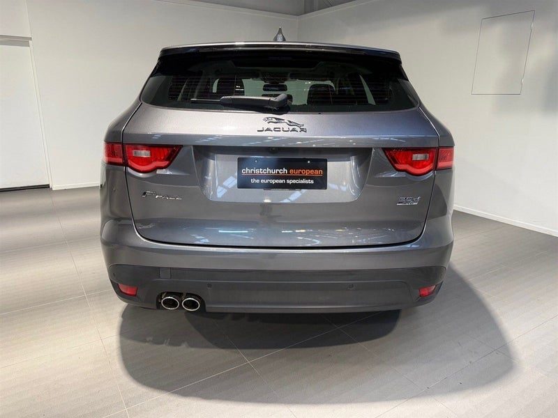 2017 Jaguar F-PACE 2.0d Diesel R Sport 4WD, photo 3