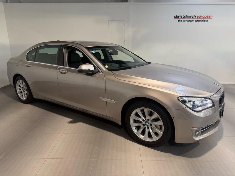 2014 BMW 730LI LWB Limousine spec