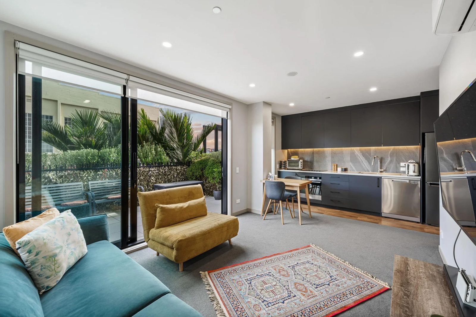 103/2 Launch Road, Hobsonville