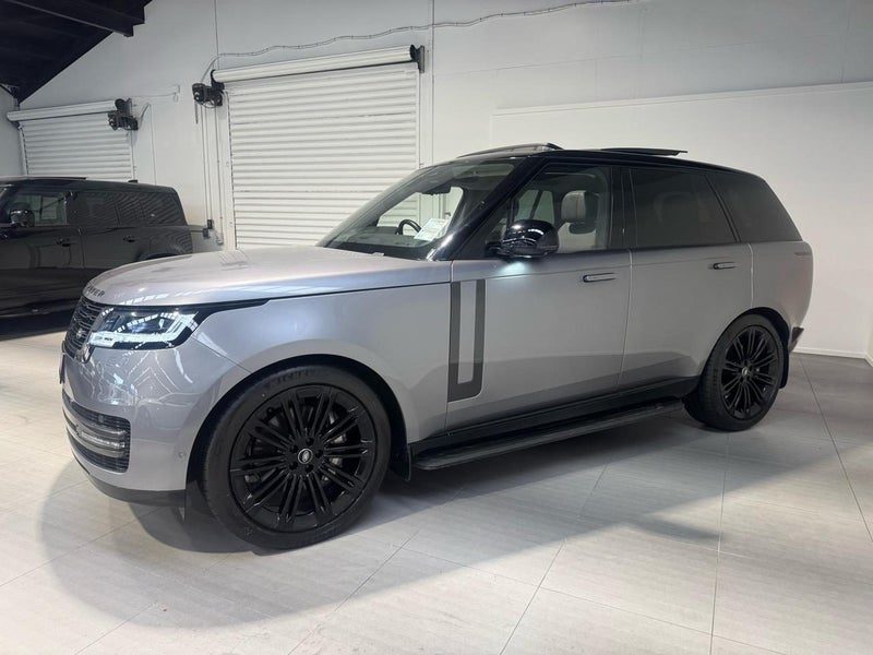 2022 Land Rover Range Rover D350 HSE Latest Model, photo 3