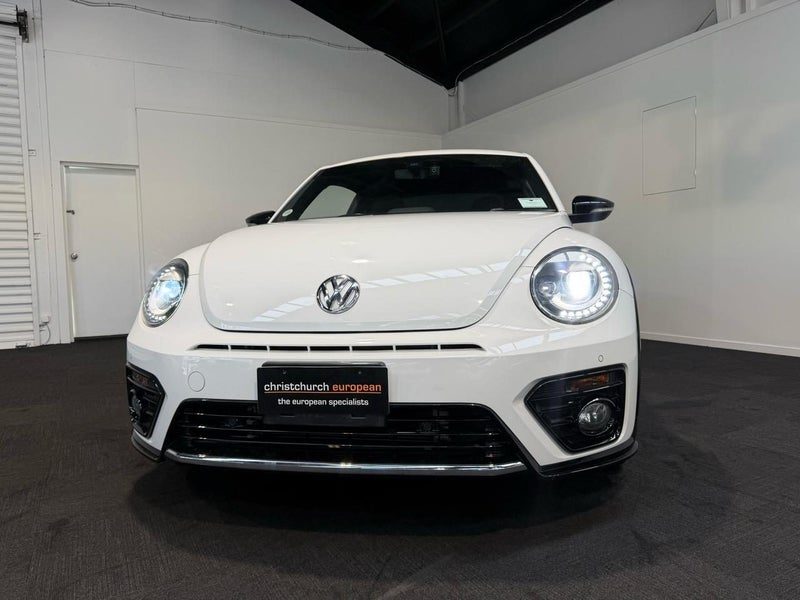 2017 Volkswagen Beetle 2.0 Turbo R-Line Hatch, photo 2