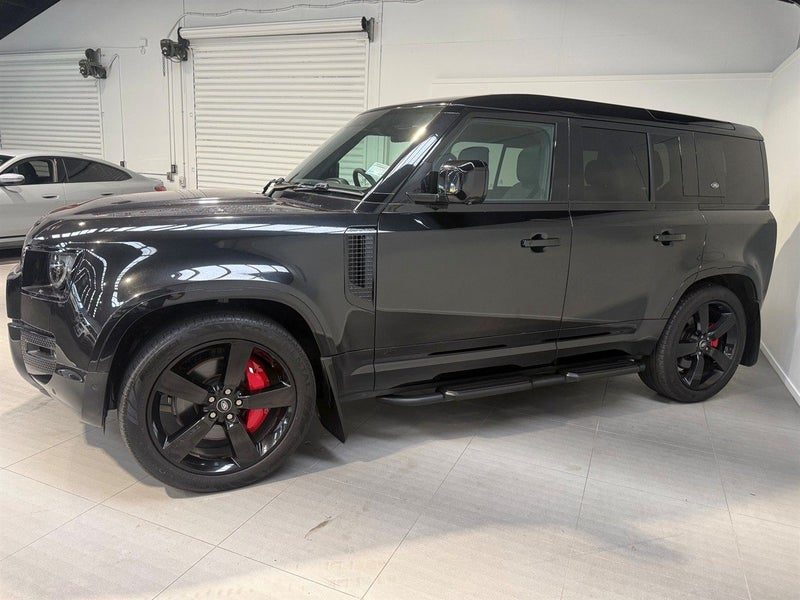 2022 Land Rover Defender V8, photo 2