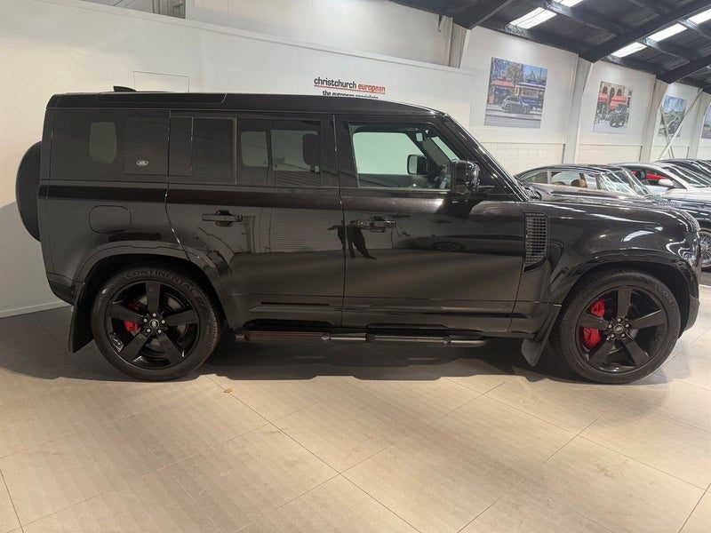 2022 Land Rover Defender V8, photo 3