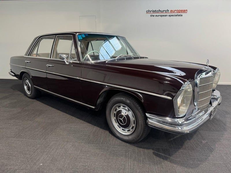 1968 Mercedes-Benz 280 S Manual NZ New, main photo