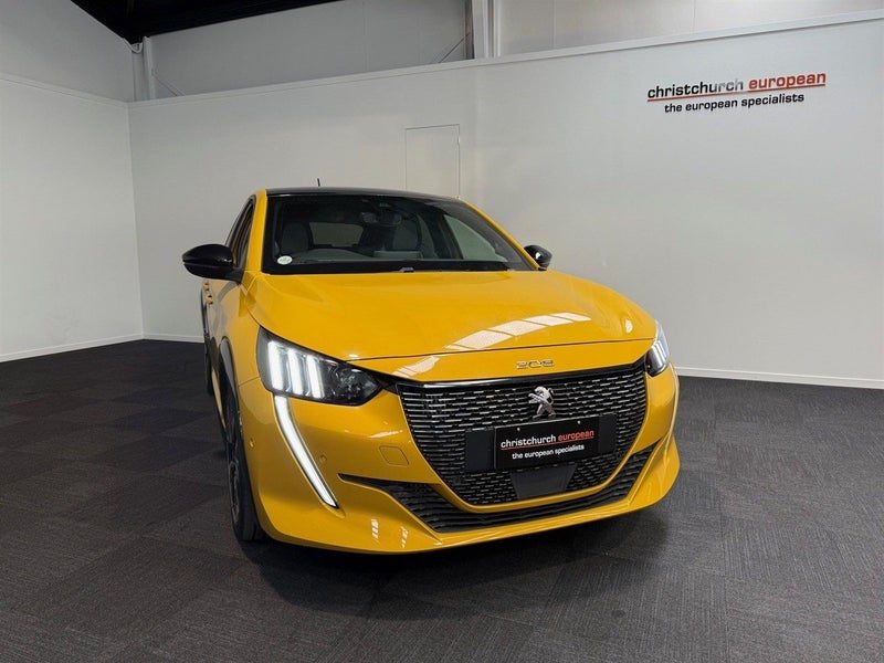 2020 Peugeot 208 1.2 GT Line New Shape, photo 2