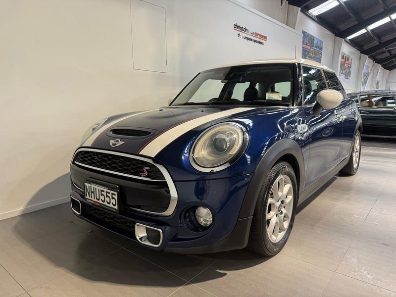2015 MINI Cooper S 5dr Hatch SE New Model, photo 2