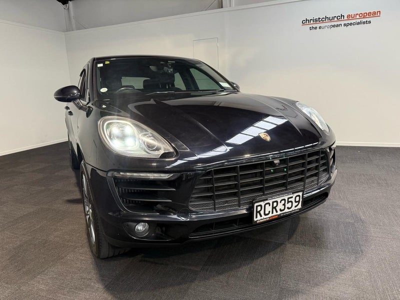 2016 Porsche Macan S 3.0 Twin-Turbo V6, photo 2