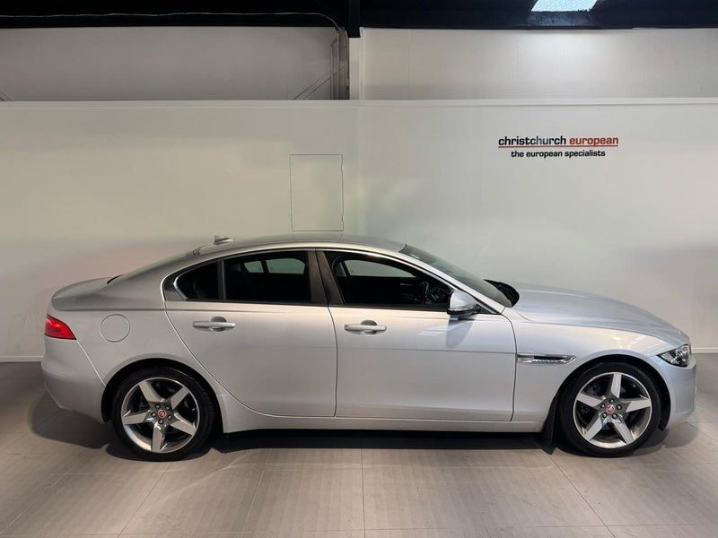 2016 Jaguar XE 2.0d Diesel Sedan, photo 3