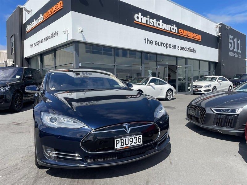 2014 Tesla Model S P85+, photo 2