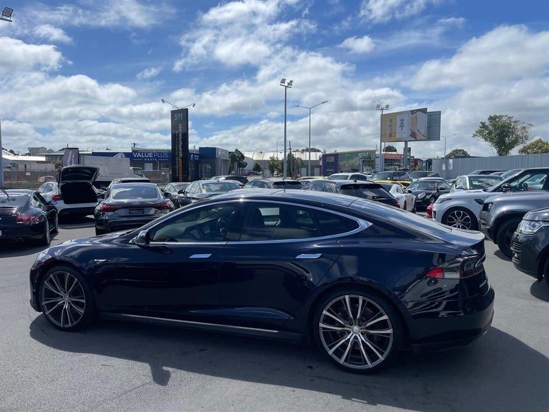2014 Tesla Model S P85+, photo 3