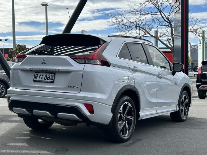 2021 Mitsubishi Eclipse Cross VRX/ 94KW/PHEV/4WD, photo 3