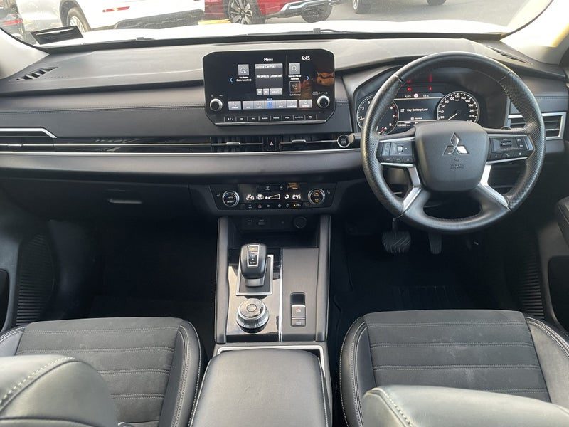 2023 Mitsubishi Outlander XLS 2.5 Petrol 4WD CVT, photo 2