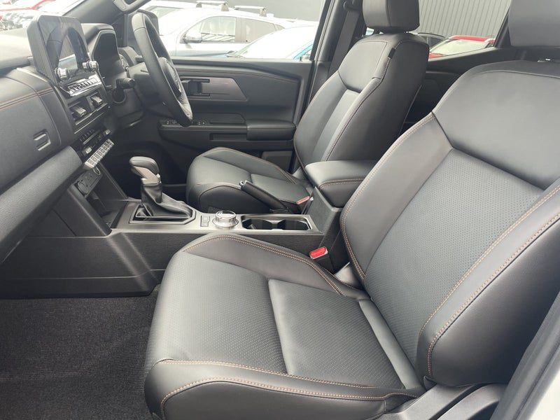 2026 Mitsubishi Triton VRX 4x4 6 Speed Auto D/C, photo 2