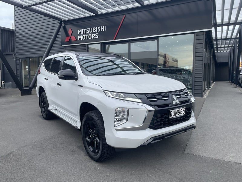 2026 Mitsubishi Pajero Sport VRX 7 Seater