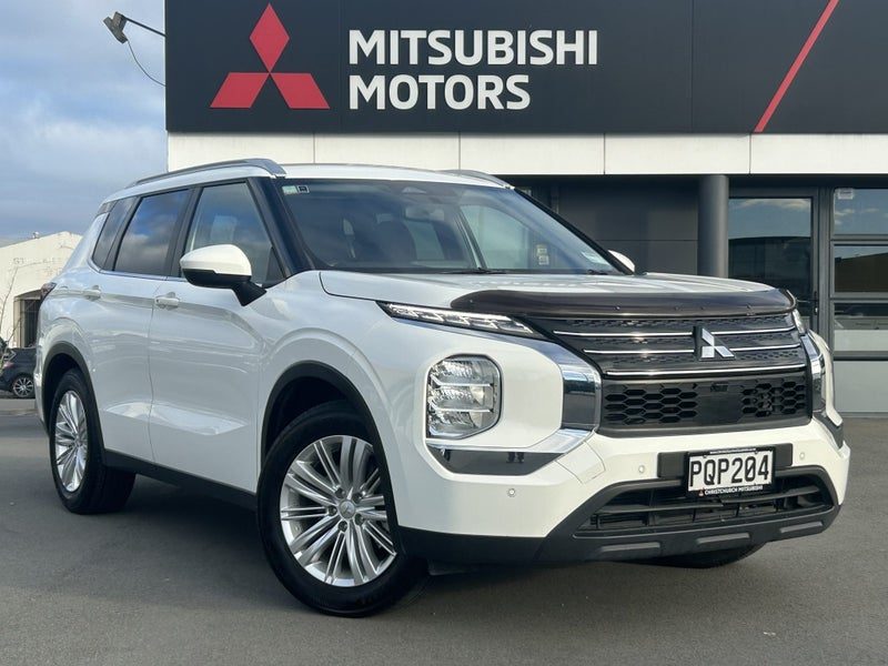 2023 Mitsubishi Outlander LS 2.5P 4WD