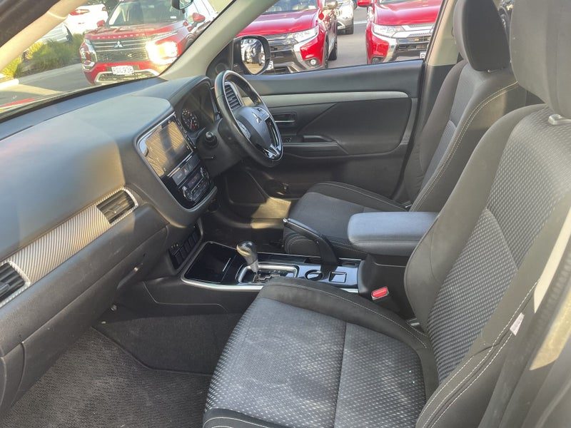 2018 Mitsubishi Outlander LS 2.0 Petrol CVT, photo 2