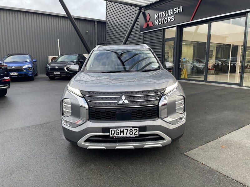 2023 Mitsubishi Outlander XLS 2.5 Petrol 4WD, photo 3