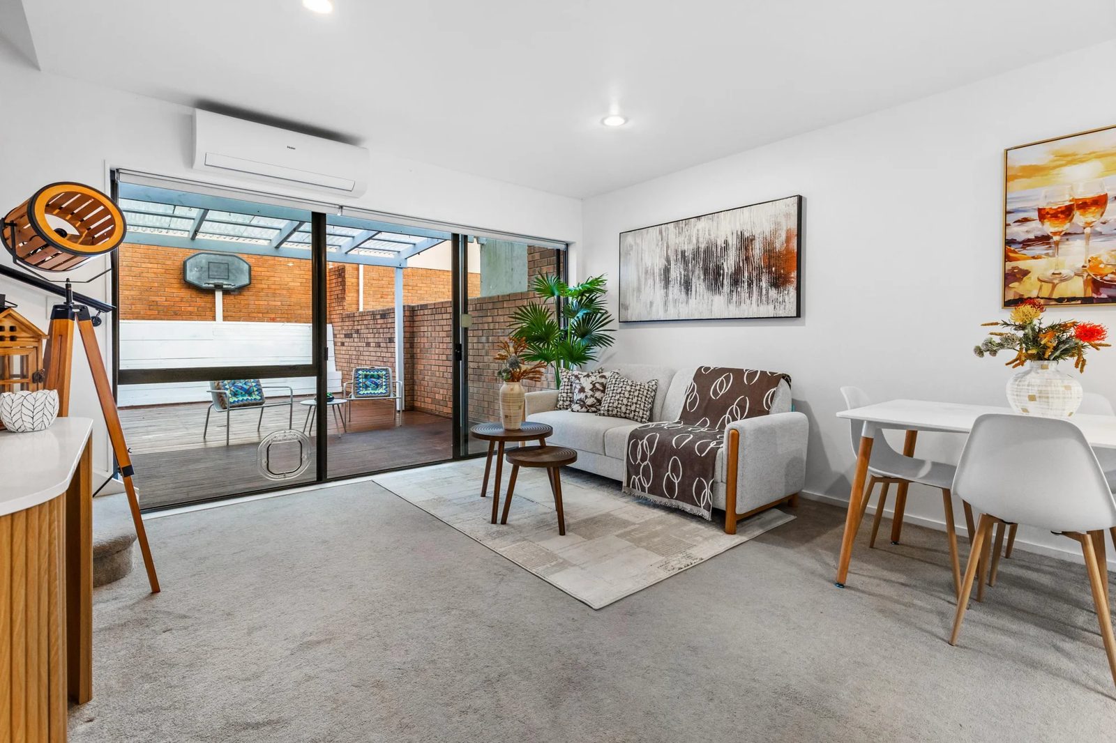 17/1 Melview Place, New Lynn