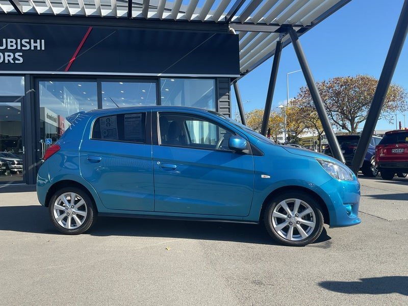 2015 Mitsubishi Mirage XLS 2wd, photo 3