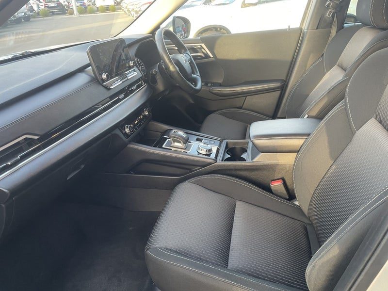 2022 Mitsubishi Outlander LS AWD 5 seater, photo 2