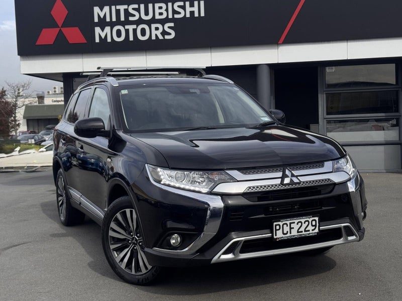 2022 Mitsubishi Outlander LS 2.4 PETROL AWD