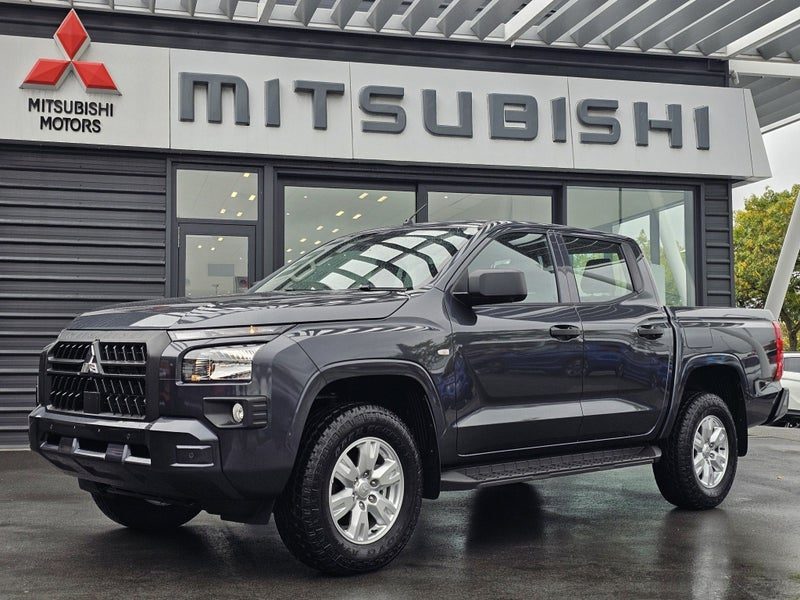 2026 Mitsubishi Triton 4WD GLX 2.4, photo 3