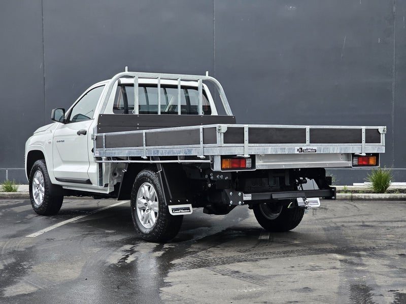 2026 Mitsubishi Triton GLX 2WD 2.4D S/C CH, photo 3