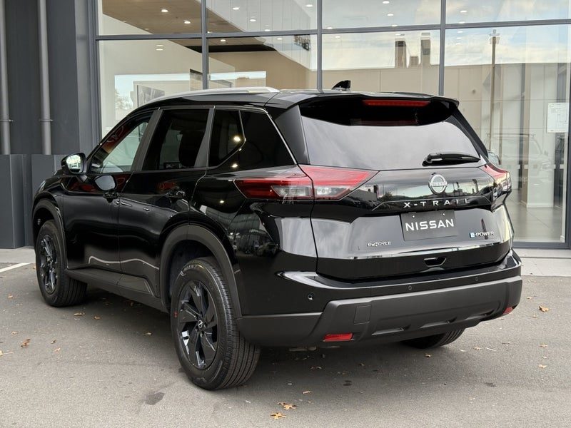2026 Nissan X-Trail ST-L E-Power 1.5 Petrol Hybrid, photo 3