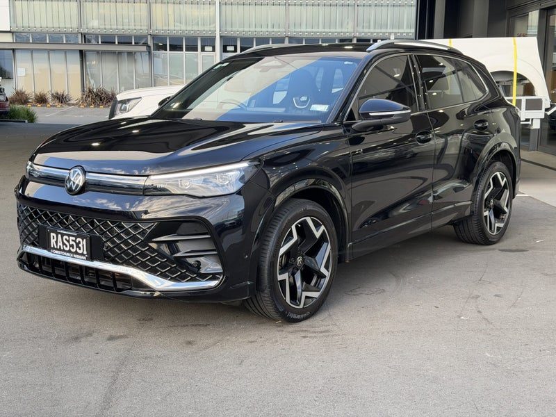 2025 Volkswagen Tiguan R-Line, photo 3