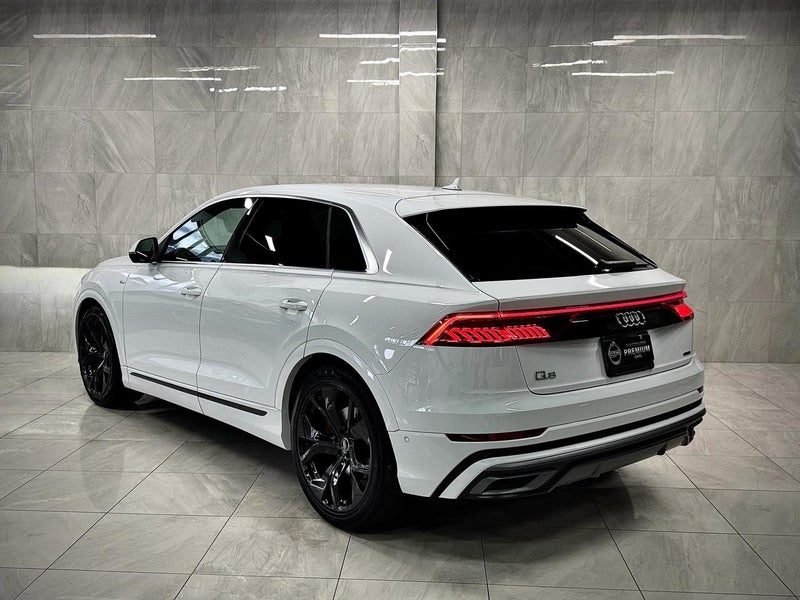 2021 Audi Q8 55TFSI Quattro S-LINE, photo 3