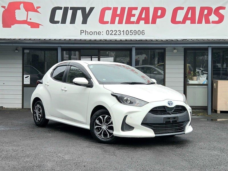 2020 Toyota Yaris HYBRID *PUSH START*