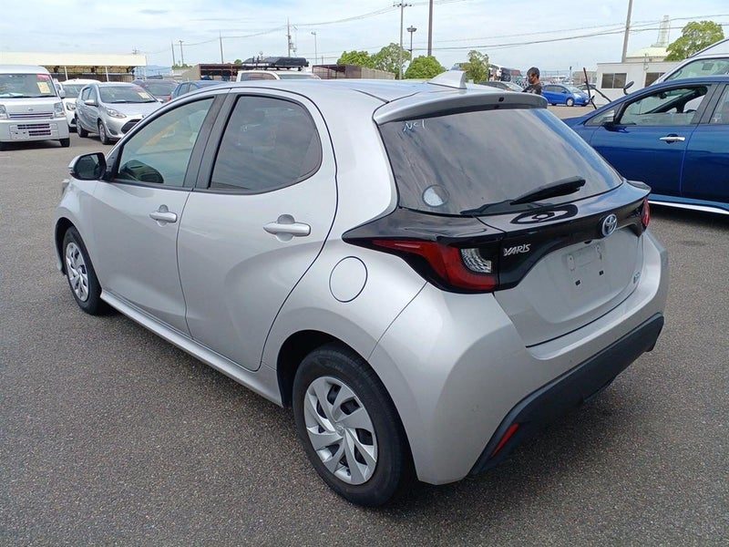 2021 Toyota Yaris HYBRID *PUSH START*, photo 2