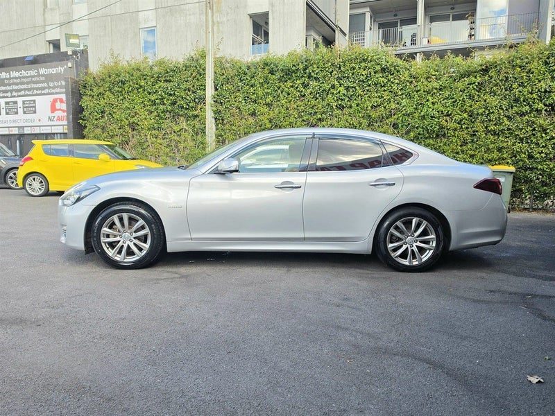 2015 Nissan Fuga HYBRID 350GT, photo 3