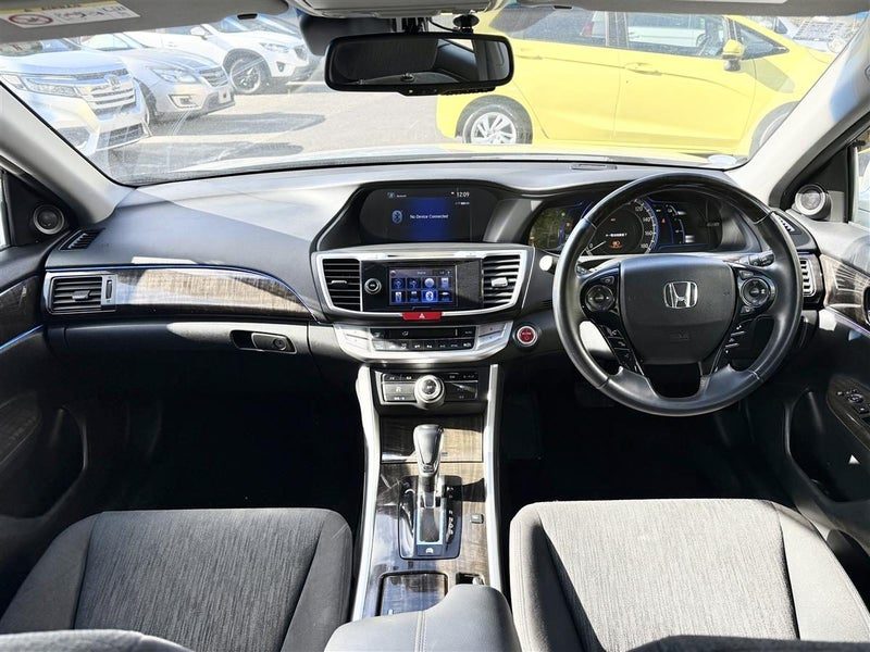 2013 Honda Accord HYBRID EX, photo 3